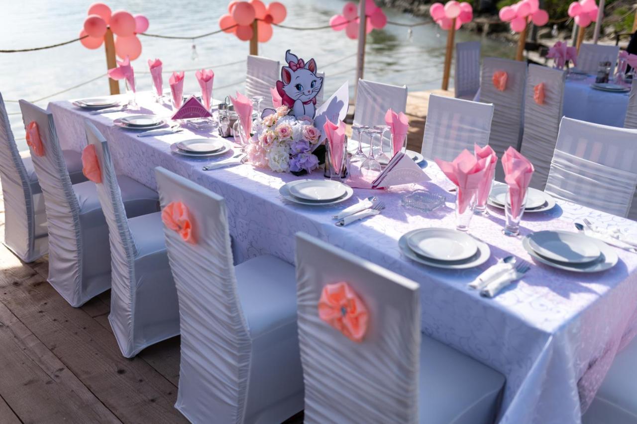 La Pescador Dd Hotel เบร์ซาสกา ภายนอก รูปภาพ